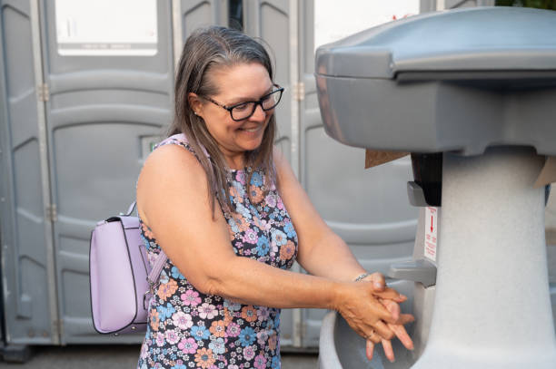Portable Toilet Options We Offer in Lucasville, OH